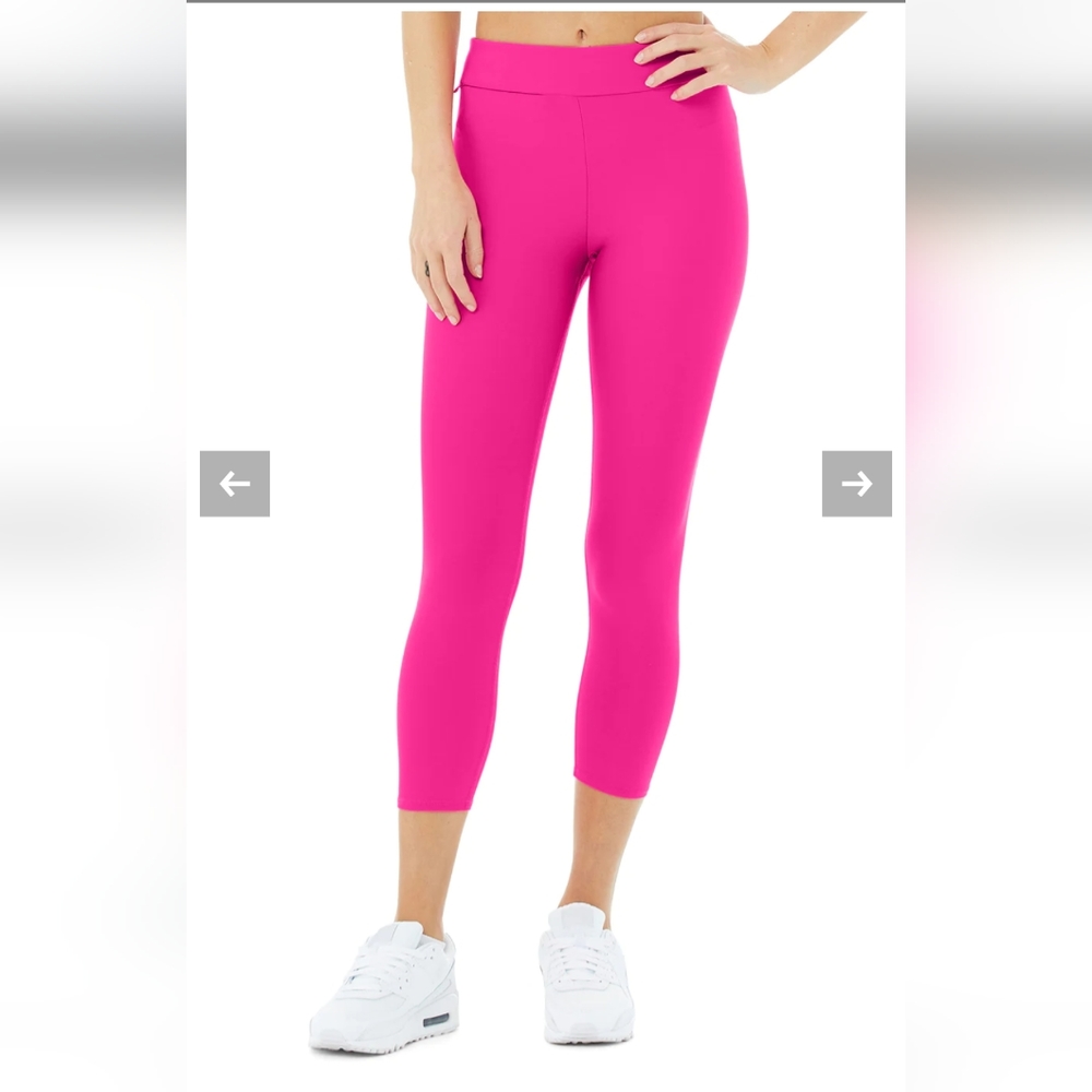 Alo Airlift High-Waist Conceal-Zip Capri